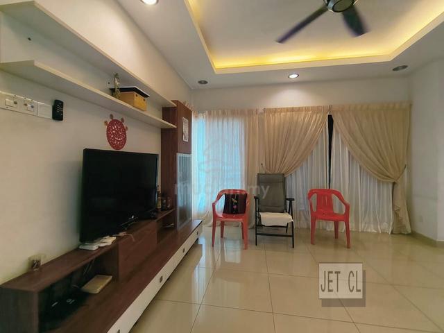 Bukit Raja Klang Makyong double storey for SALE ! 1