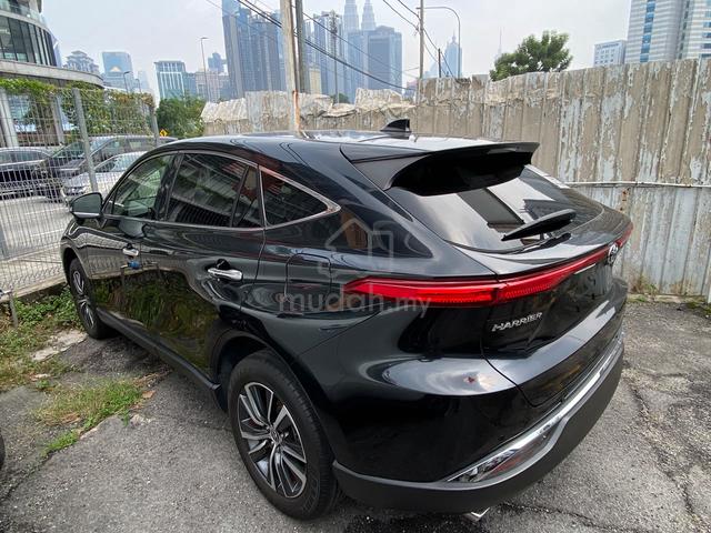 Bsm Black interior 2023 Toyota HARRIER 2.0 G Dim - 2