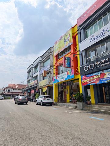 Seri Orkid @ Ground Floor Unblock View Shoplot (same row of Petronas) 1