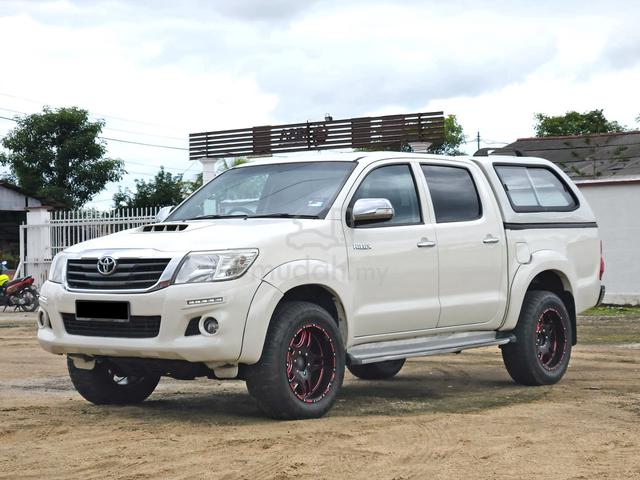 2015 Toyota HILUX 2.5 G VNT DUAL CAB (A) 3 THN WTY - 2