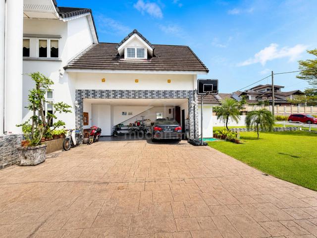 Double Storey Bungalow House, Bangi Golf Resort Bandar Baru Bangi 1