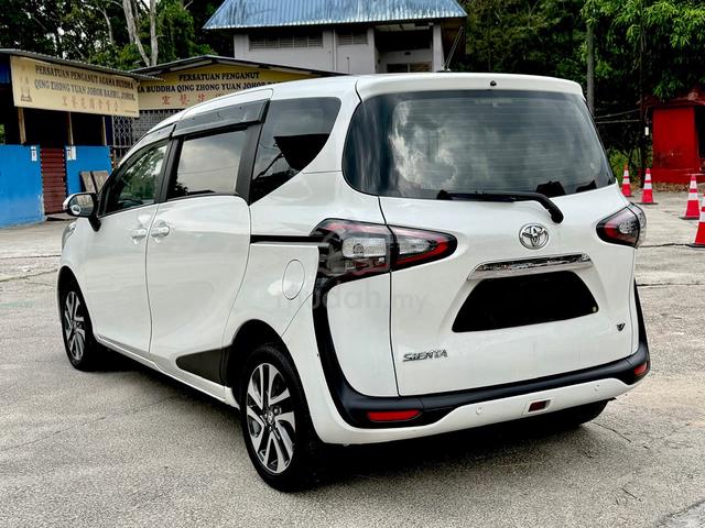 (2 Power Door) 2016 Toyota SIENTA 1.5 NSP170R (A) - 4
