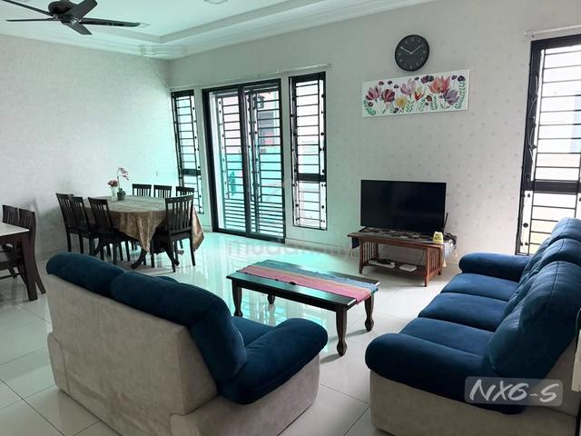 For rent periwinkle bandar rimbayu 2 sty semi d partially furnish 1