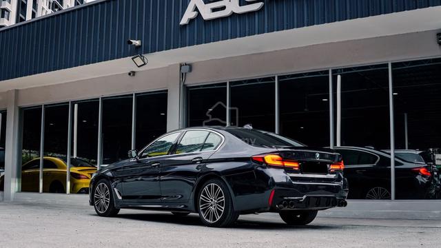 Bmw 530i 2.0 MSPORT G30 M5 LCI S.ROOF P.BOOT 2018 - 2