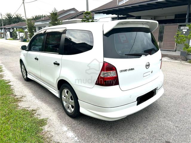 2010 Nissan GRAND LIVINA 1.6 PREMIUM/LUXURY (A) - 4