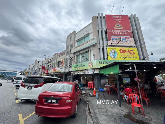 Bandar Bukit Raja @ Eleven Avenue Ground Floor Shoplot For Rent 1