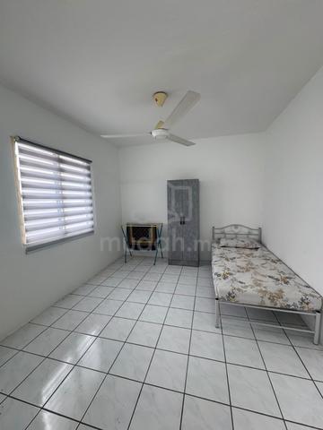 Teratai Apartment (Taman Bunga Raya) 1