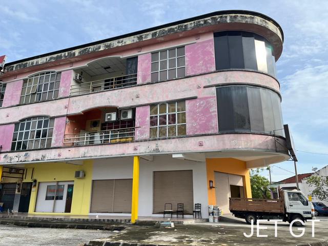Batu Belah Klang 3 Storey Corner Shoplot For Sale✨ 1