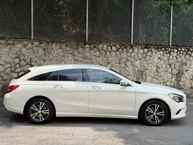Mercedes Benz CLA180 1.6 SHOOTING BRAKE AMG - 3