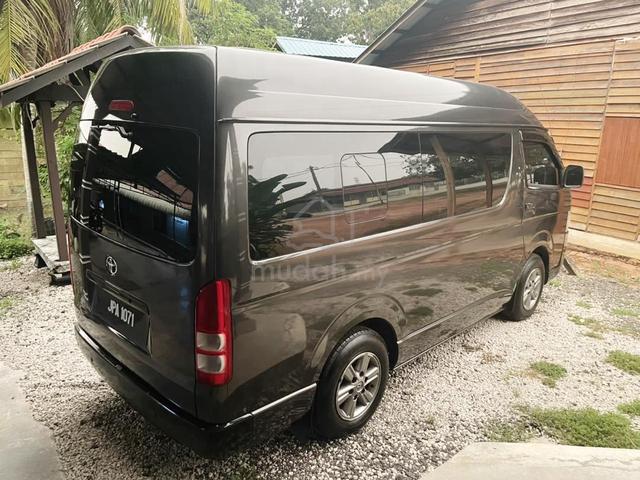 2016 Toyota HIACE 2.5 KDH200R ENHANCED (M) - 1