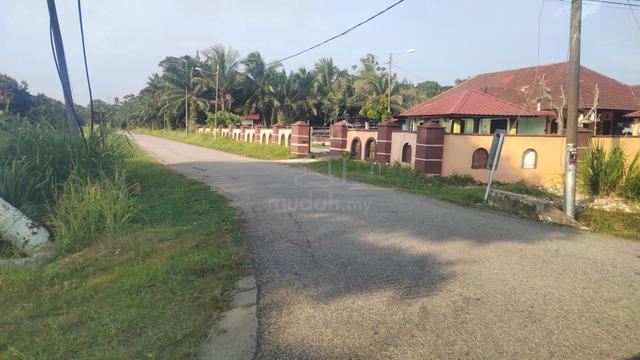 Tanah 1 ekar area Prt Bunga Kesang Muar 1
