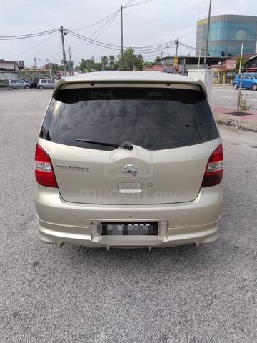 2010 Nissan GRAND LIVINA 1.6 IMPUL (A) - 2
