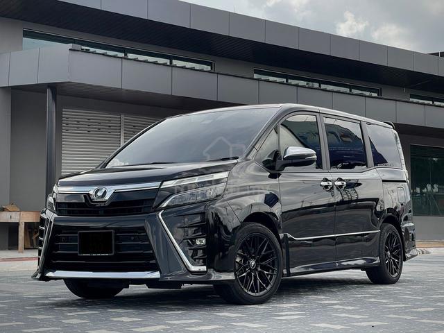2019 Toyota VOXY 2.0 ZS KIRAMEKI II (CAR KING) - 4