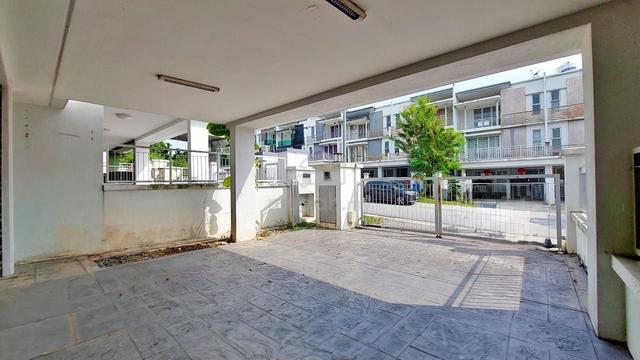 5 ROOMS❗️2.5 Storey Teres Sunway Alam Suria U10 Shah Alam Dash MURAH🔥 1