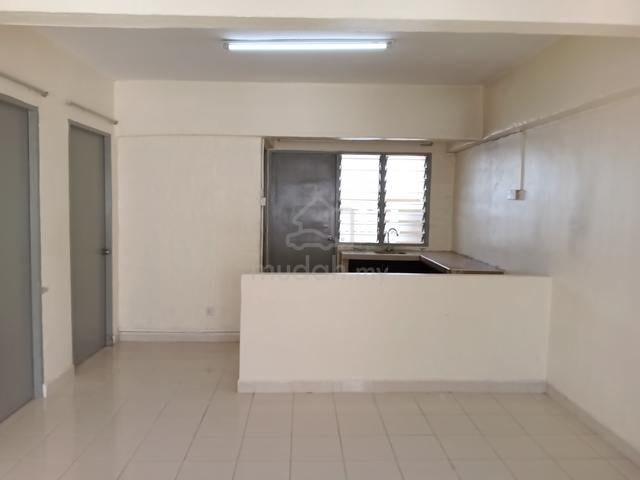 Flat Danau Kota 1