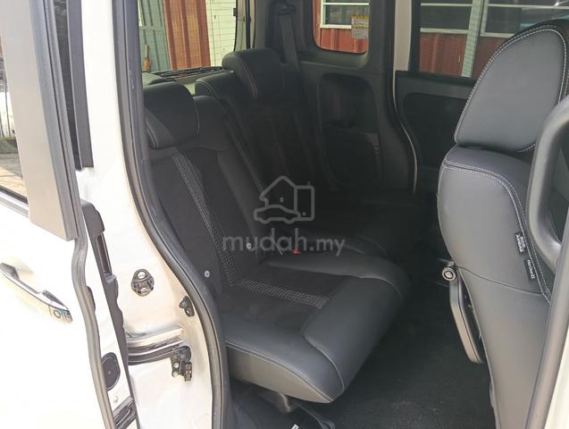 2022 Honda NBOX 660L CUSTOM STYLE BLACK - 5