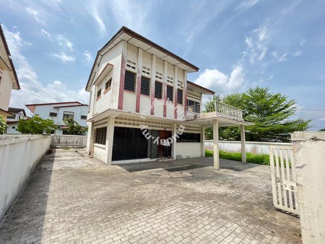 Taman Mansion Double Storey Detached Corner At Ipoh Town 1