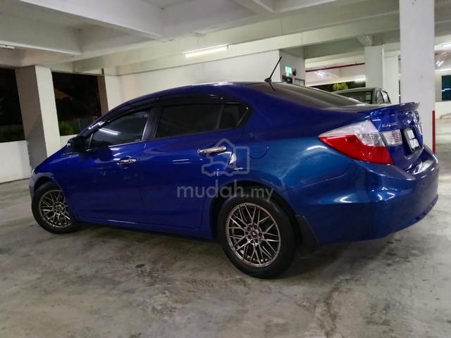 Honda Civic FB 1.5 HYBRID auto tahun 2013 - 1
