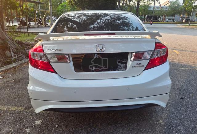 2013 Honda CIVIC 1.8 S (A) - 4