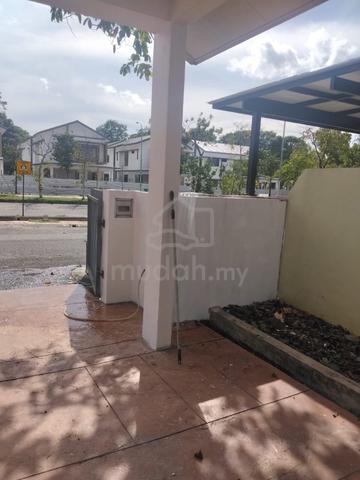 hijauan valdor 5min to batu kawan, ikea, design village 1