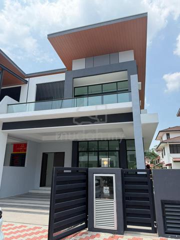 Desa Harum Double storey Semi D House for Sale 1