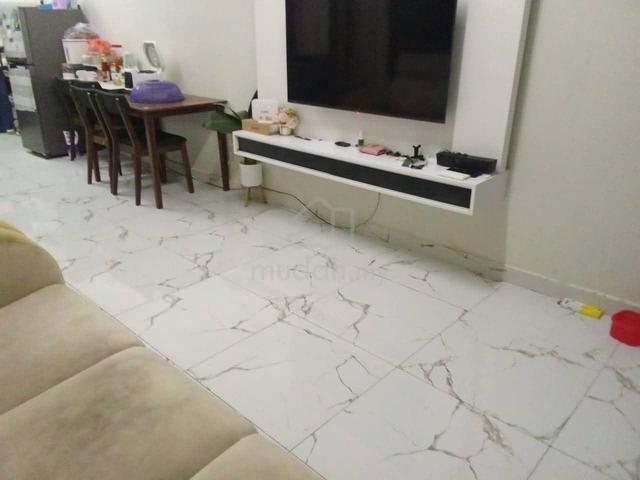 Taman Nusa Intan Senawang Freehold Townhouse Upper Unit Furnished 1