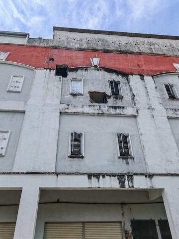 3 Storey Link Shoplot for sale in Taman Kk Heights, Kuala Krai 1