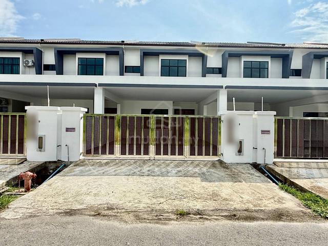 New Double Storey Terrace Intermediate at Coastal Villa Miri for Sale 1