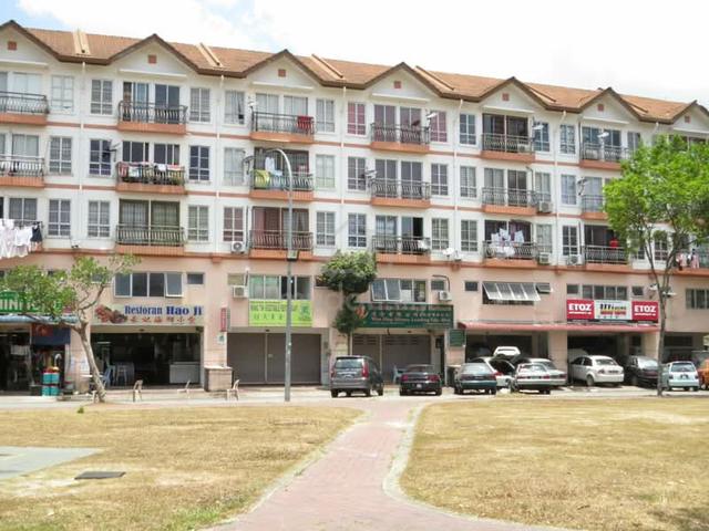 Park Avenue (Tampoi Indah) 1