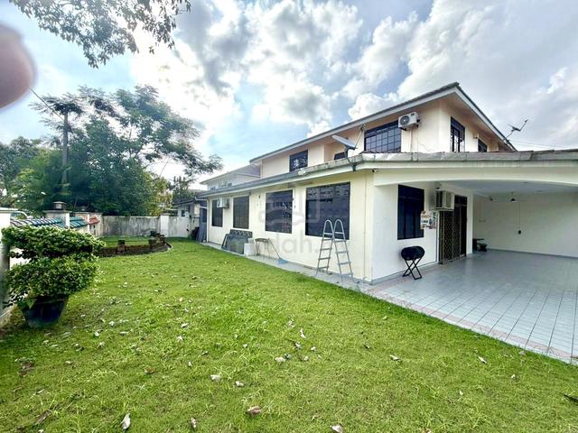 Taman Daya ,🏡2-storey corner 4123sf, 5room 1
