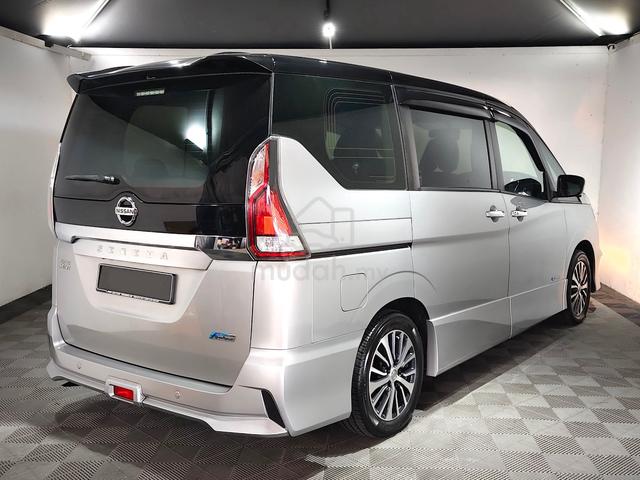 2019 Nissan Serena 2.0 Premium LOW Mileage - 61k - 2