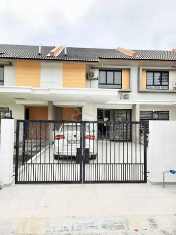 Double Storey Terrace Mahkota 1 Jalan Galaksi Bandar Mahkota Banting 1