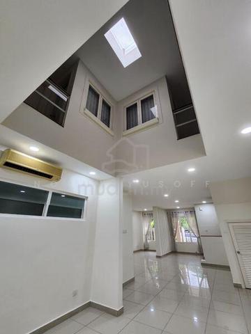 Double Storey Intermediate Link House @ Bukit Jelutong , Jalan Ubin 1