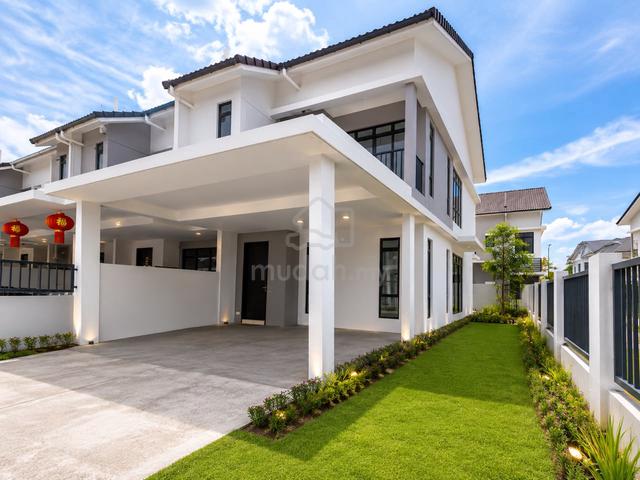 Gated Guarded Double Storey Terrace House Aspira Parkhomes 30x70ft 1