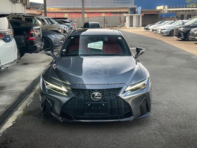 2021 Lexus IS300 2.0 F-SPORT * RED LEATHER - 3