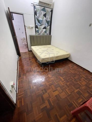 Room For Rent Taman Pelangi Johor Bahru 1