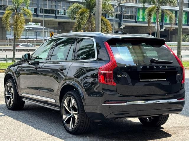 2023 Volvo XC90 2.0 B5 ULTIMATE MILD SUV FSR WTY28 - 3