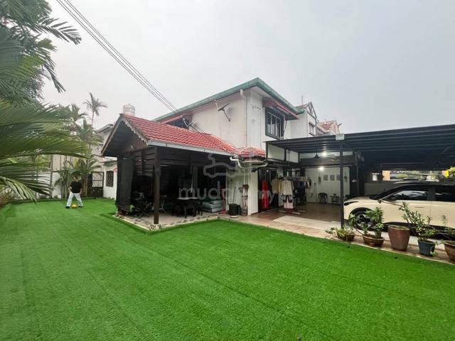 NILAI DESA CASUARINA CORNER LOT RUMAH 2 TKT Utk Di jual 1