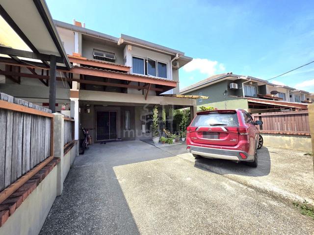 END LOT,RENOVATED✨Double Storey Terrace House Kota Damansara 1