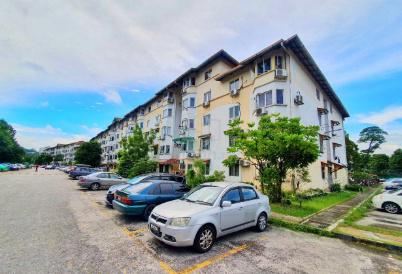 Impian Apartment 1