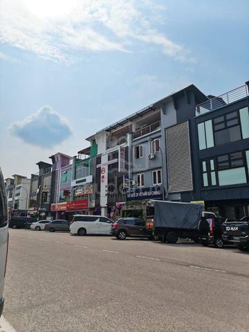 Nusa Bestari 3 Storey Shop Lot Prime Location 1