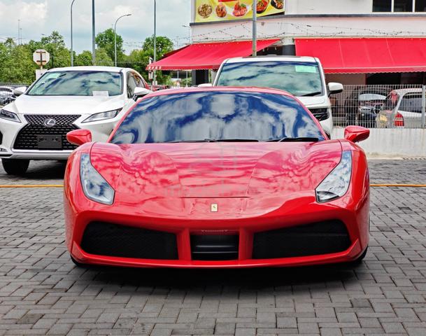 2017 Ferrari 488 GTB 3.9 V8 (A) Guarantee Tip Top - 3