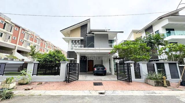 Freehold For Sale : Corner Lot 3-Storey Bungalow Anjung Melati Gombak 1