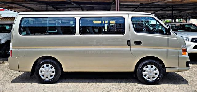 Nissan URVAN 3.0D WINDOW VAN VIP SEATS 14 SEATERS - 4