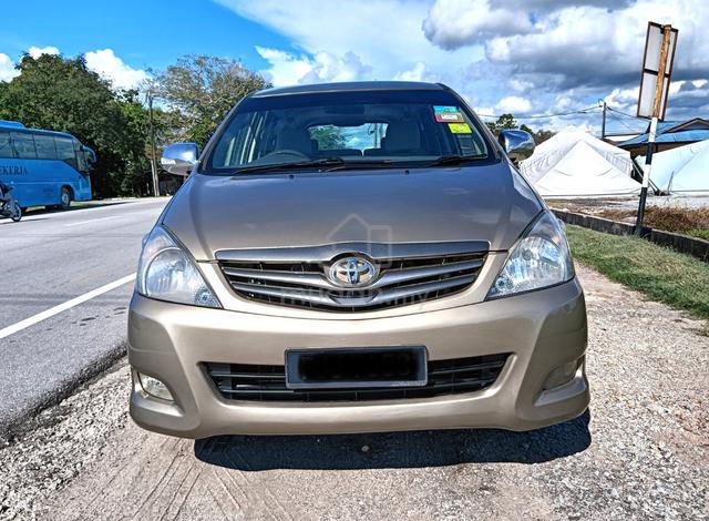 2009 Toyota INNOVA 2.0 G FACELIFT (A) - 3