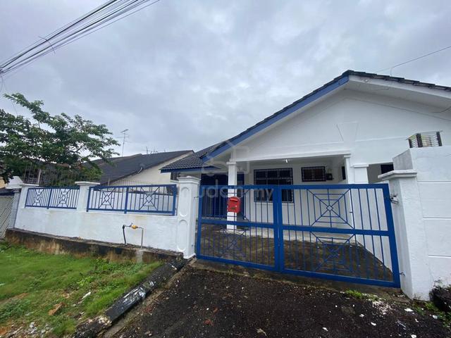 Megah Ria 1.5 Storey Semi-D For Sale 1