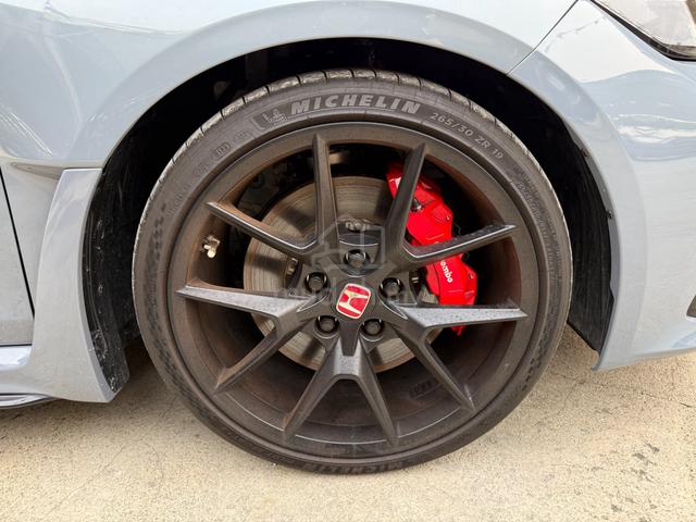2024 HONDA CIVIC TYPE R FL5 2.0 Grade 5AA 6K KM - 5