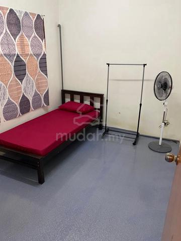 Apartment Permai Sg. Besi Bilik SINGLE (Lelaki) ada wifi 1