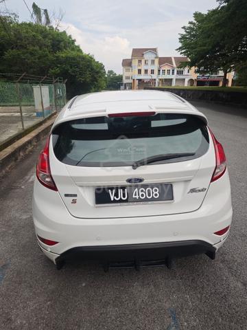 2013 Ford FIESTA 1.0 ECOBOOST (A) - 5