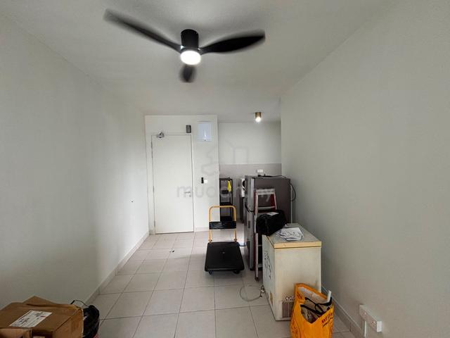 Residensi Max 1